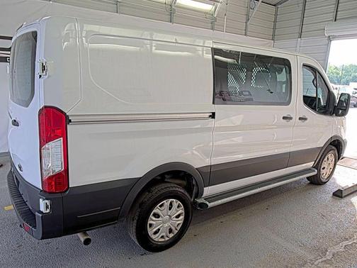 Oxford White 2024 Ford Transit-250 Base