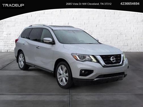 2018 Nissan Pathfinder SL