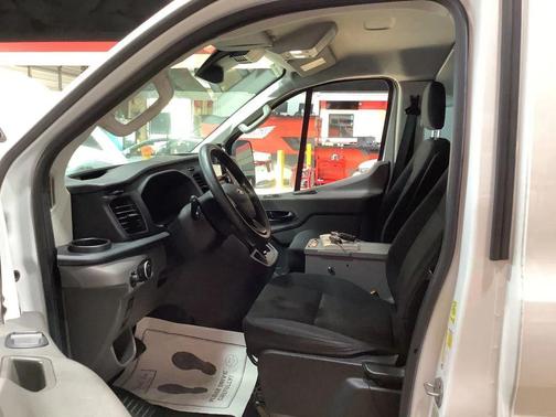 Oxford White 2021 Ford Transit-250 Base