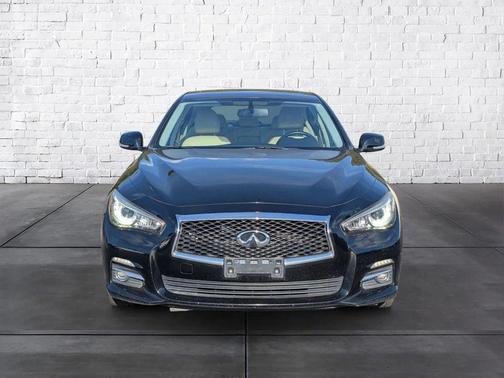 2015 INFINITI Q50 Premium