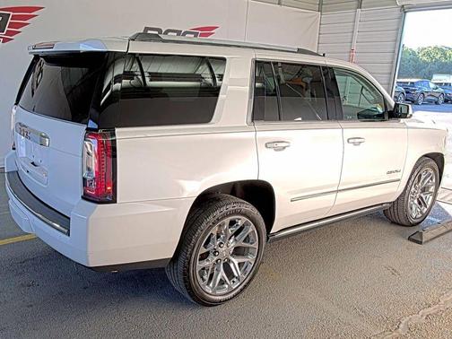 White 2019 GMC Yukon Denali