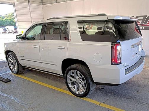 White 2019 GMC Yukon Denali