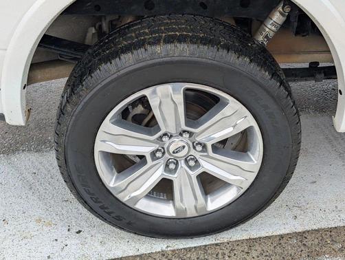 2017 Ford F-150 Platinum