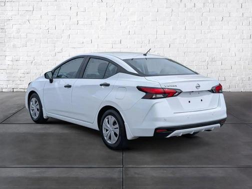 Fresh Powder 2021 Nissan Versa 1.6 S