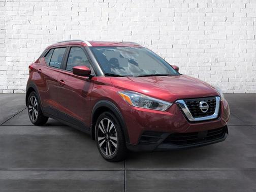 Red 2020 Nissan Kicks SV