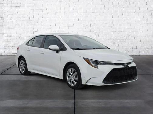 White 2021 Toyota Corolla LE