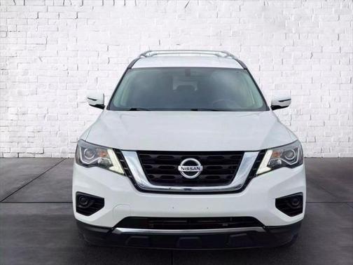 2019 Nissan Pathfinder S