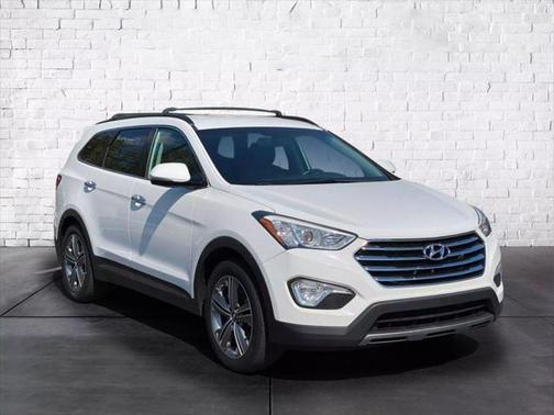 2014 Hyundai SANTA FE GLS