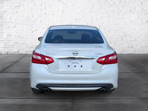 2017 Nissan Altima 3.5 SL