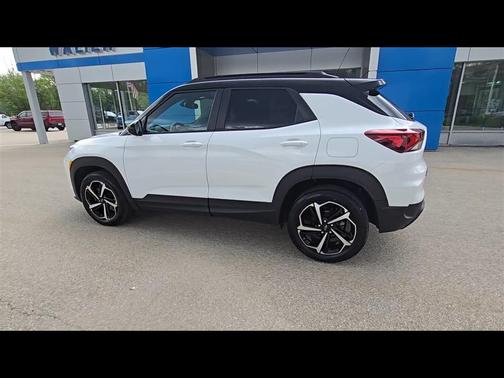 Summit White 2023 Chevrolet Trailblazer RS