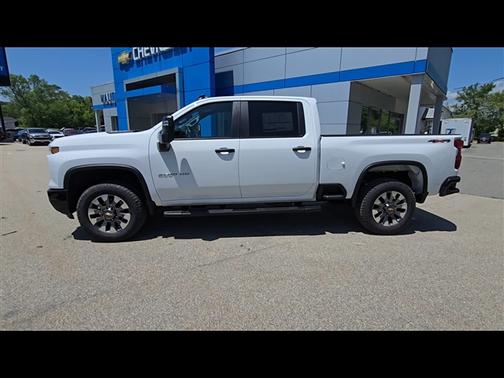 2025 Chevrolet Silverado 2500 Custom
