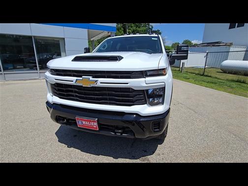 2025 Chevrolet Silverado 2500 Custom