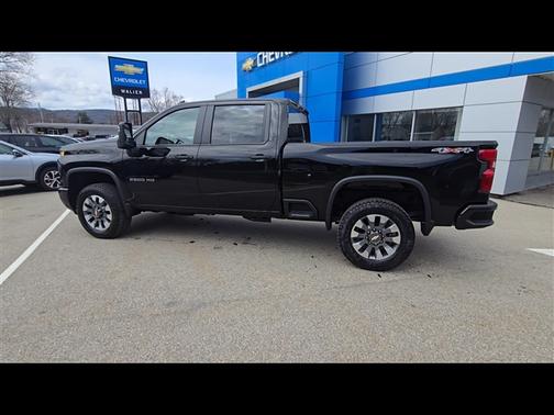 2025 Chevrolet Silverado 2500 Custom