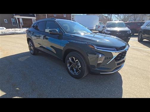 Cypress Gray 2026 Chevrolet Trax LT