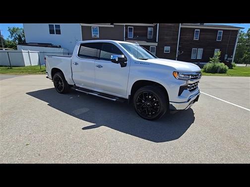 Crystal White Tricoat 2025 Chevrolet Silverado 1500 LTZ
