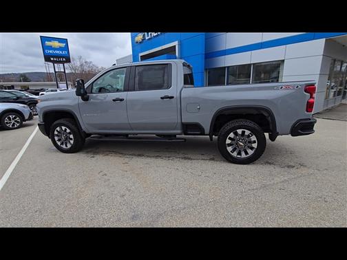 2025 Chevrolet Silverado 2500 Custom