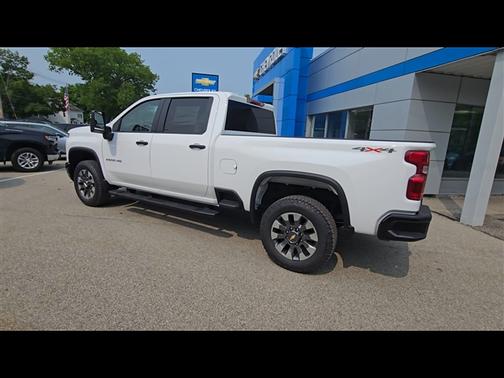 2025 Chevrolet Silverado 2500 Custom