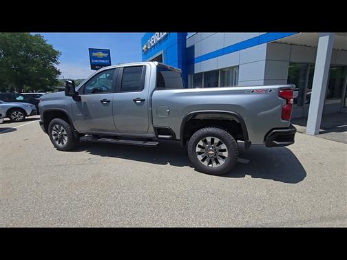 2025 Chevrolet Silverado 2500 Custom