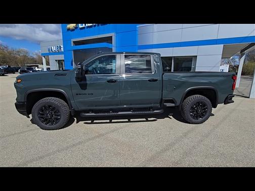 Cypress Gray 2026 Chevrolet Silverado 2500 LT