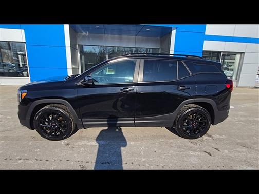 2023 GMC Terrain SLE