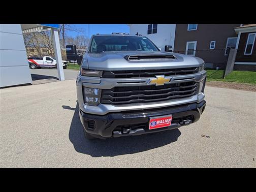 2025 Chevrolet Silverado 2500 Custom