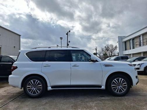 2023 Nissan Armada SL