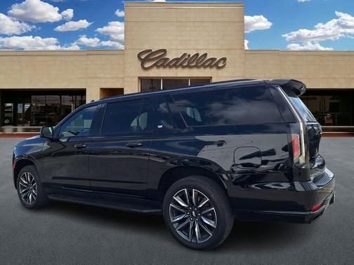 2023 Cadillac Escalade ESV Sport Platinum