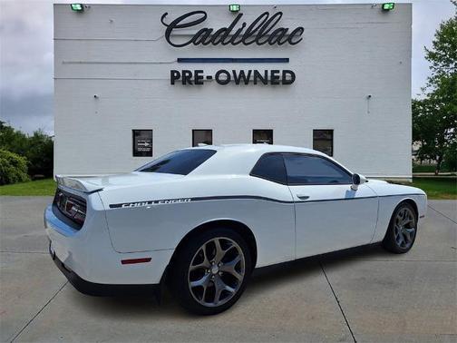 2015 Dodge Challenger SXT