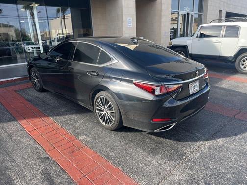 2025 Lexus ES 350 350