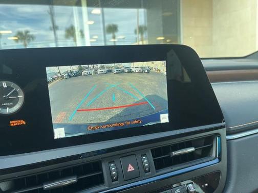 2025 Lexus ES 350 350