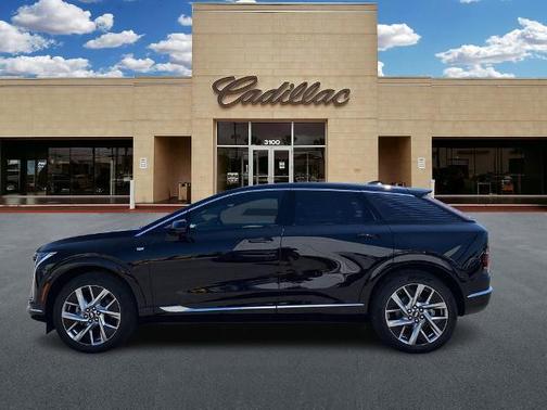 2025 Cadillac OPTIQ Luxury