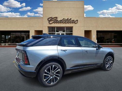 2025 Cadillac OPTIQ Sport