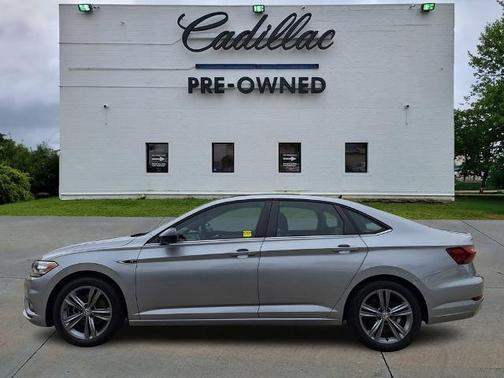 2021 Volkswagen Jetta 1.4T R-Line