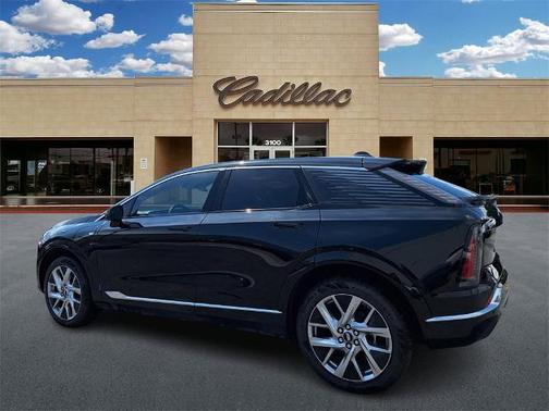 2025 Cadillac OPTIQ Luxury