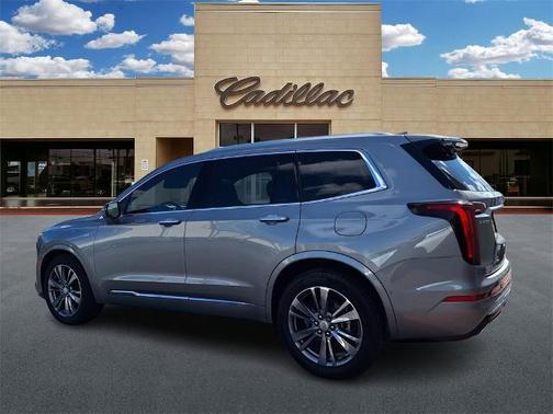 2025 Cadillac XT6 Premium Luxury FWD