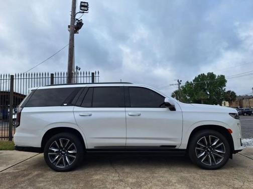 Crystal White Tri-Coat 2023 Cadillac Escalade Sport Platinum