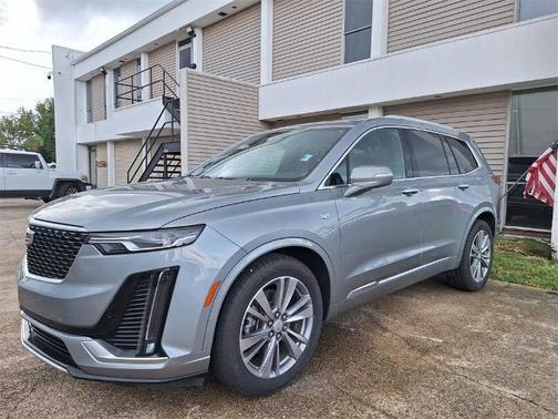2024 Cadillac XT6 Premium Luxury FWD