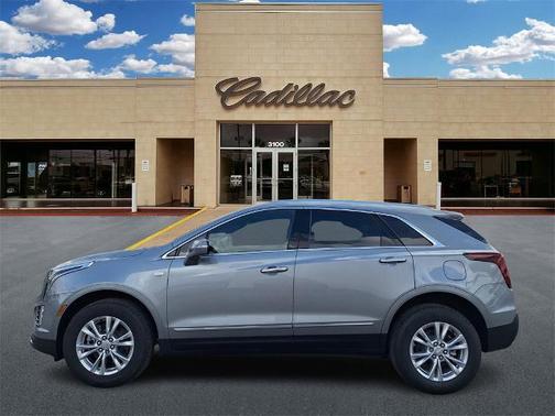 2026 Cadillac XT5 Luxury