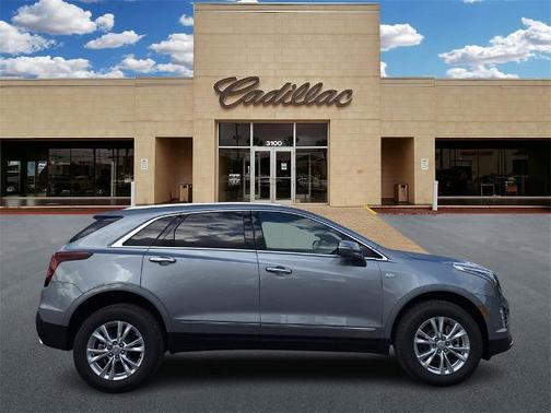 2026 Cadillac XT5 Luxury