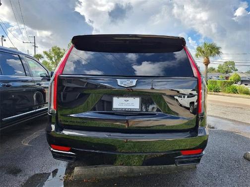 2023 Cadillac Escalade Sport