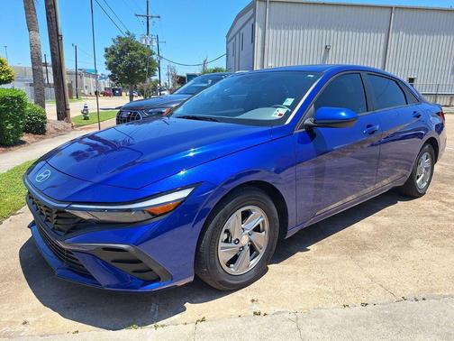 Intense Blue 2024 Hyundai ELANTRA SE