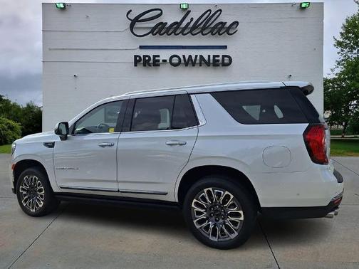 White Frost Tri-Coat 2023 GMC Yukon Denali Ultimate