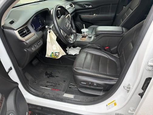 White Frost Tri-Coat 2023 GMC Acadia Denali