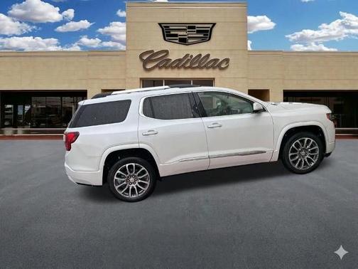White Frost Tri-Coat 2023 GMC Acadia Denali