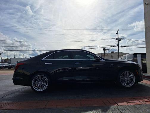 2025 Cadillac CT4 Premium Luxury