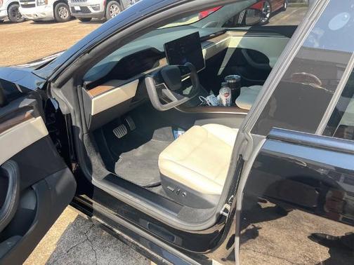 2022 Tesla Model S Base