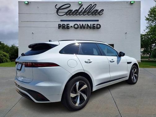 2024 Jaguar F-PACE P250 R-Dynamic S