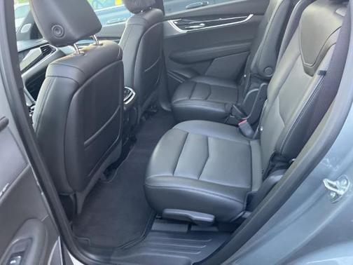 2024 Cadillac XT6 Premium Luxury FWD