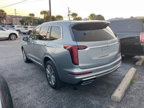 2024 Cadillac XT6 Premium Luxury FWD