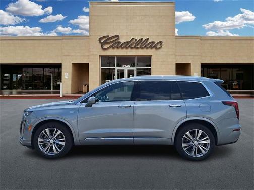 2024 Cadillac XT6 Premium Luxury FWD